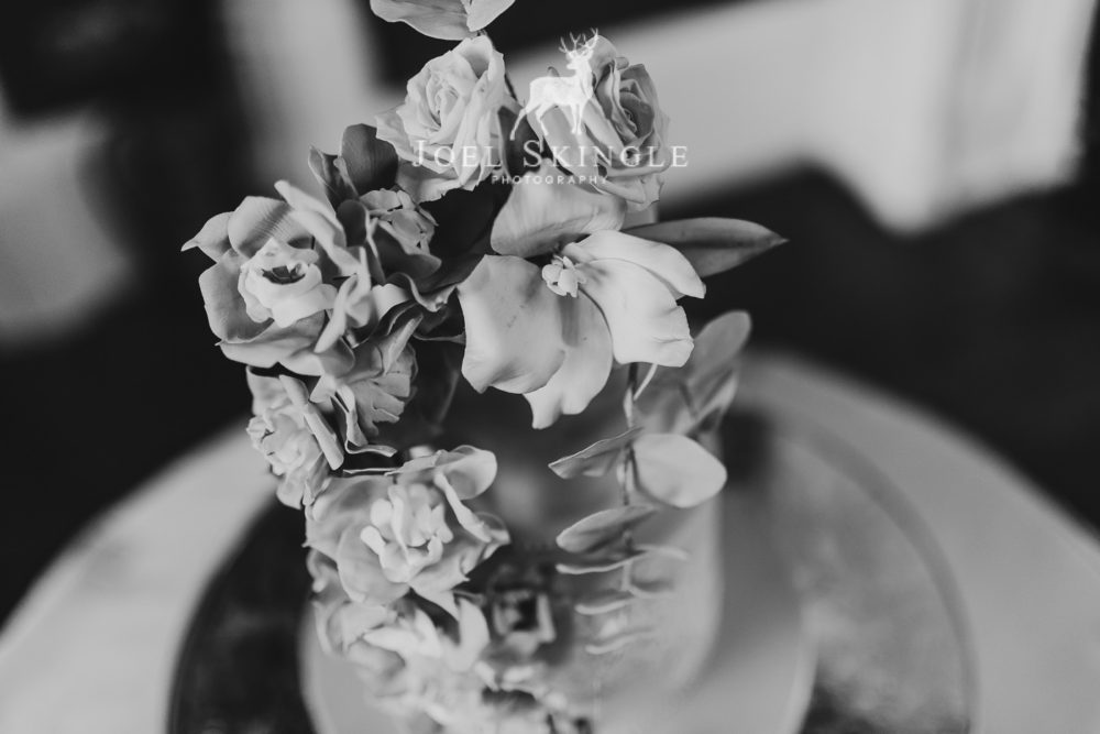 floral wedding cake aerial view in black and white