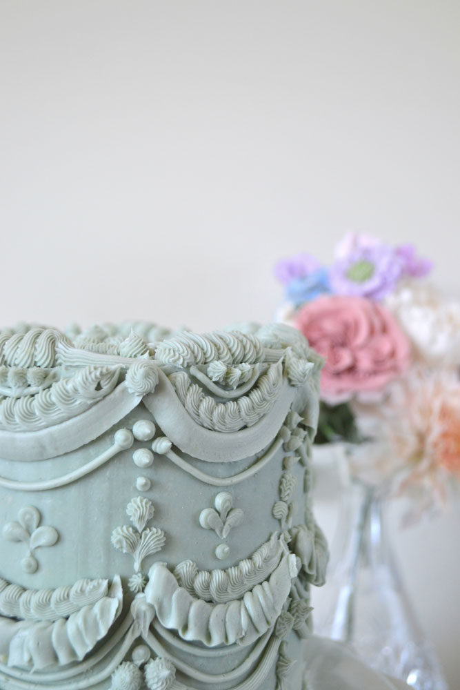 vintage style piping